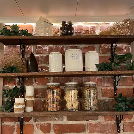 Upea Kaupungissa, A Magnificent In Downtown Λάχτι